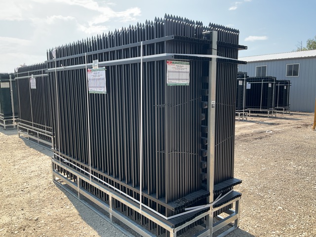 (30) Pieces of Galvanized Steel Garden/Public Space Fence w/(31) Post Connectors (30) Pieces of Galvanized Steel Garden/Public Space Fence w/(31) Post Connectors