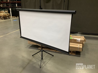 (7) Mustang SC-T80D43 Projection Screens