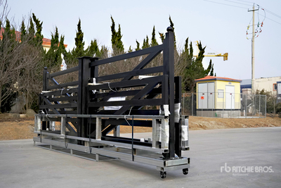 Quantity of (3) 2026 suhivelee NFG-20FB-3 Heavy Duty Bi-Parting Farm Puerta de entrada (Unused)