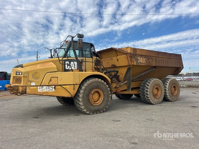 2015 Cat 745C Articulated Dump Truck