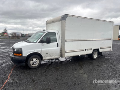 2020 GMC Savana G3500 4x2 Furgoneta caja cerrada