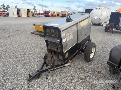 2016 Lincoln Electric Vantage 300 Mobile Soldadora