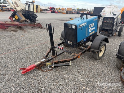 2020 Miller Electric Trailblazer 325D Mobile Soldadora motorizada