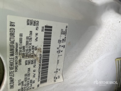 2016 Ford F-450 4x2 Extended Cab Camión Utilitario