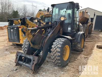 2019 Cat 908M Wheel Loader