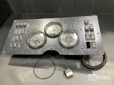 Oshkosh 4205188 Vehicular Operation Panel