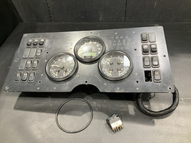 Oshkosh 4205188 Vehicular Operation Panel