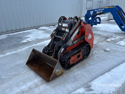 Thomas MD45DT Mini Compact Track Loader