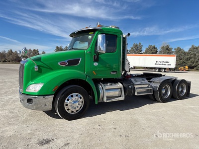 2019 Peterbilt 579 6x4 Day Cab Truck Tractor