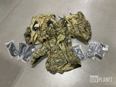 (46) All-Purpose Camouflage Parkas & (33) Pairs of Men's/Women's Gloves