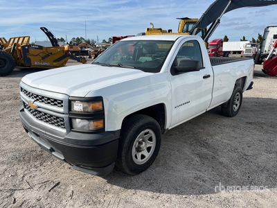 2014 Chevrolet Silverado 1500 4x2 بيك اب (Inoperable)