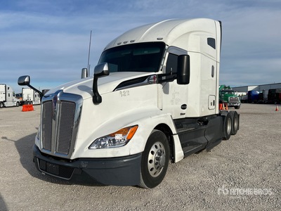 2023 Kenworth T680 6x4 Tracteur Routier Couchette