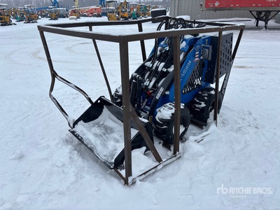 2025 AGT MX-MRW14 Mini Skid Steer Loader (Unused)