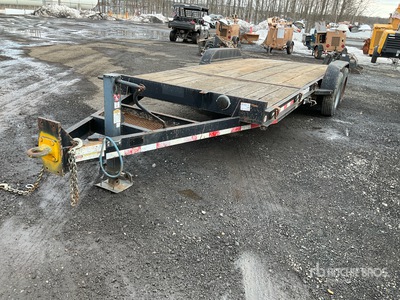 2018 Cronkhite 3612 21 ft T/A Plataforma Basculante