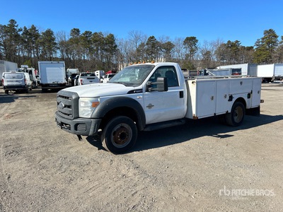 2016 Ford F-450 XL 4x2 Utiliteits vrachtwagen (Inoperable)