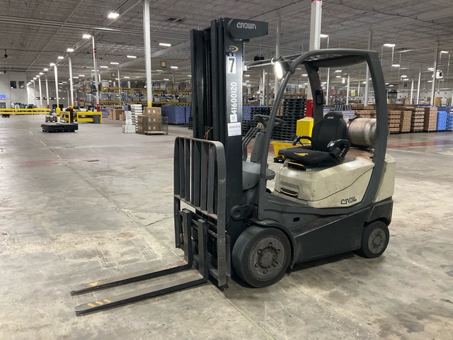 2015 Crown C51000-50 3600 lb Cushion Tire Forklift
