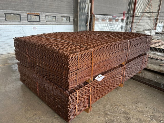Qty of 1500 Light Duty Slab Mesh