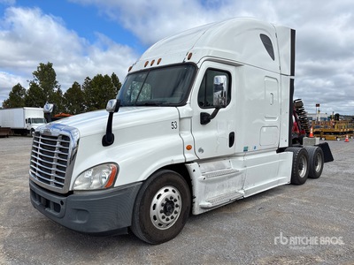 2014 Freightliner Cascadia 125 6x4 T/A Sleeper Truck Tractor