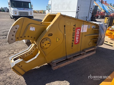 Teran TDSH35.1 17 in Rotating Shear Pulvérisateur hydraulique - Fits Cat 336D (Unused)
