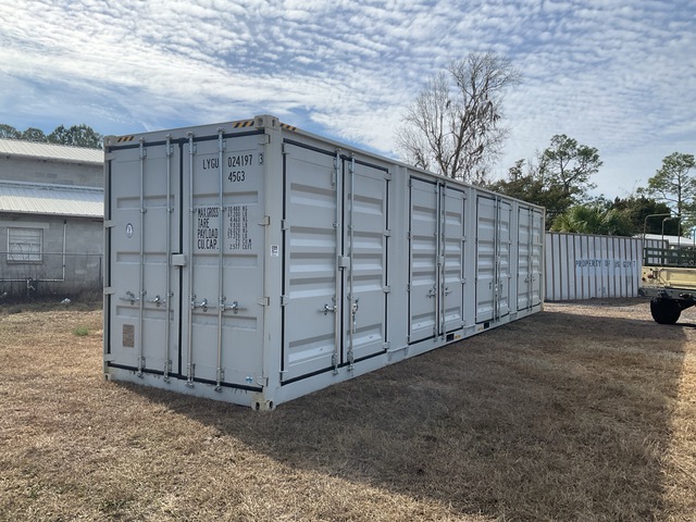 40' Shipping Container