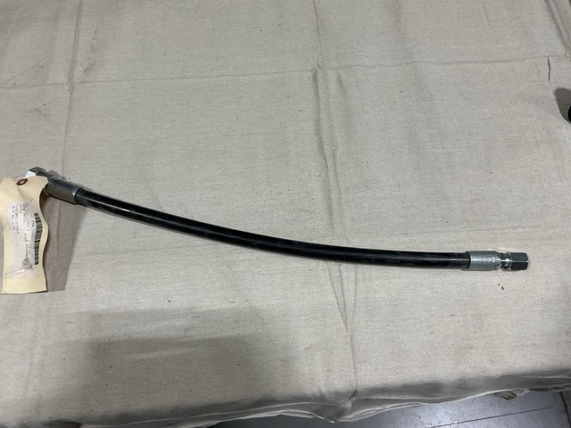 (130) Midway Industrial F4310606-8-12-8-26.50 Non-Metallic Hoses