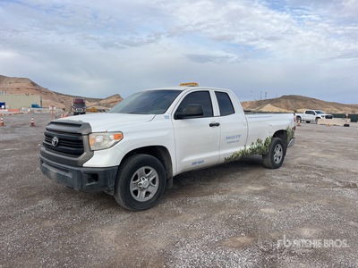 2015 Toyota Tundra 4x2 Crew Cab Ophalen