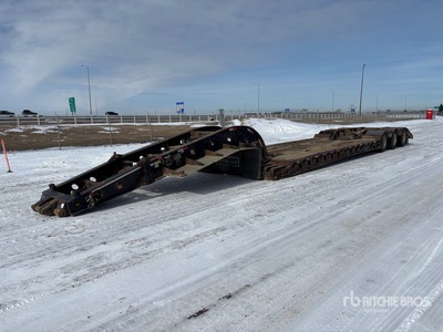 2014 Deloupe Tri/A Double Drop Removable Gooseneck Lowboy Trailer