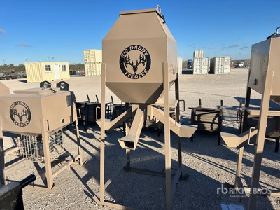 Big Daddy 700 Protein Deer Feeder (Unused)