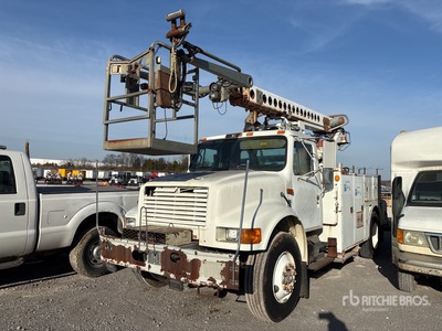 Telsta T40C 35 ft on 1990 International 4900 4x2 Cable Placer Bucket Truck (Inoperable)