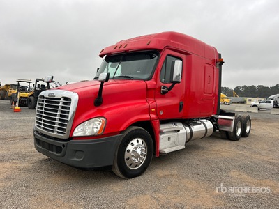 2019 Freightliner Cascadia 125 6x4 T/A Sleeper Truck Tractor