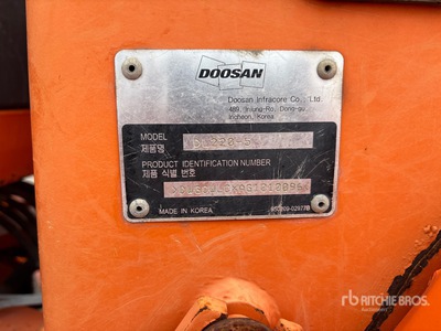 2017 Doosan DL220-5 Chargeuse sur roues
