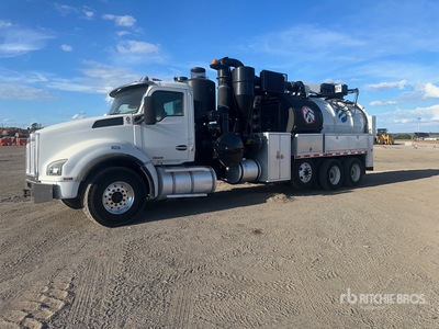 2018 Kenworth T880 6x4 Vacuum Excavator Truck
