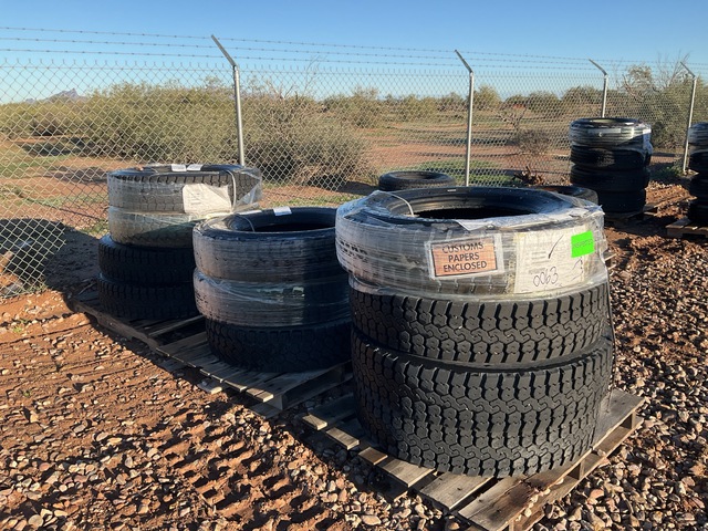 (11) Firestone 11R22.5 Tires