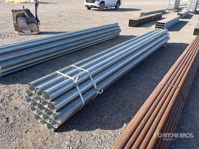 Quantity of 11 ga 15 ft x 5 in OD Galvanized Pipe معادن متنوعة