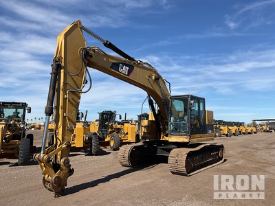 2014 Cat 328DLCR Escavatore cingolato