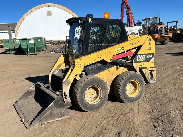 2018 Cat 236D Two-Speed Skid Steer Loader