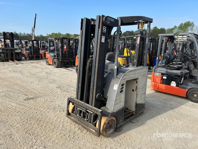 2016 Crown RC5500 2750 lb Forklift