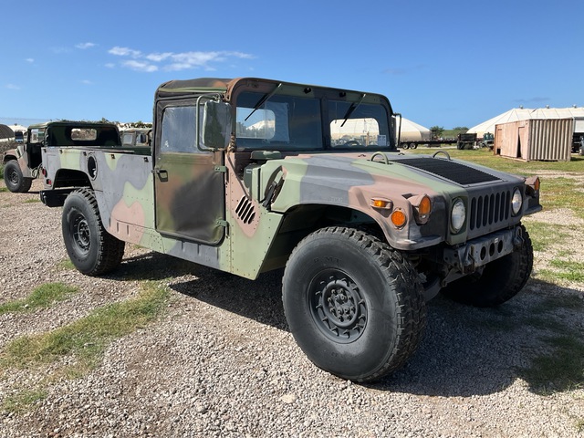 2007 AM General M1097R1 HMMWV 2 Door Soft Top w/Truck Body