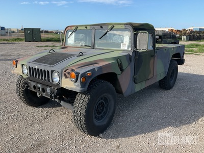 2007 AM General M1097R1 HMMWV 2 Door Soft Top w/Truck Body