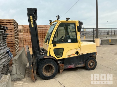 2016 Hyster H100FT 9600 lb Pneumatic Tire Forklift (Inoperable)