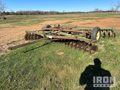 John Deere EH1B1 Tandem Scheibenegge