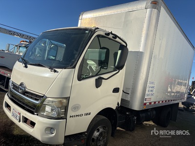 2016 Hino 155 4x2 Gesloten vrachtwagen (Inoperable)