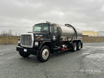 1994 Ford LNT8000 13000 L 6x4 Crew Cab Water Truck