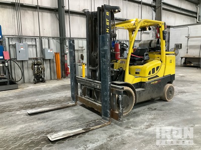 2020 Hyster S155FT 13600 lb Cushion Tire Forklift