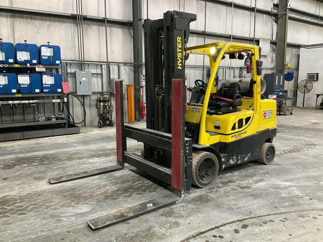 2014 Hyster S100FT 9500 lb Cushion Tire Forklift