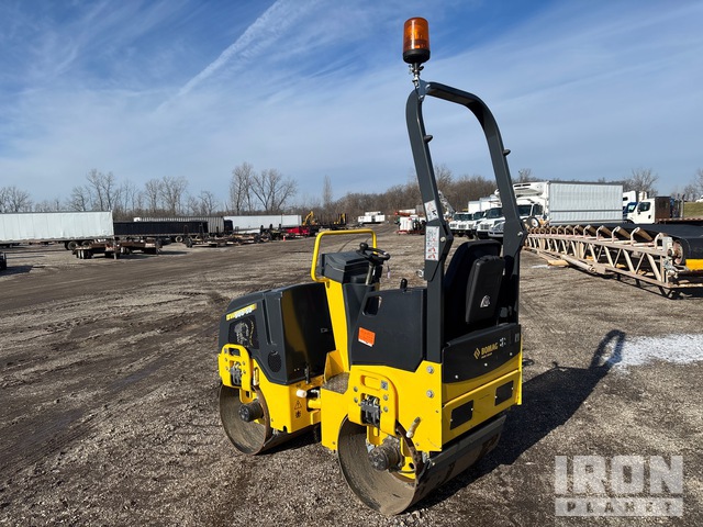 COMPACTADOR 2023 BOMAG BW90050