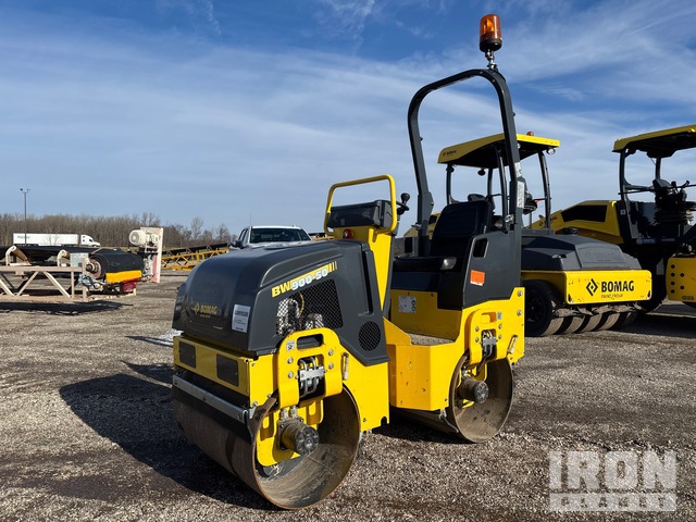 COMPACTADOR 2023 BOMAG BW90050