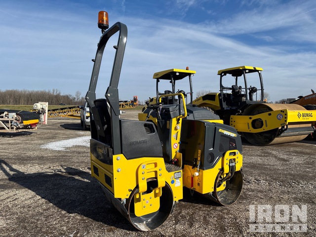 COMPACTADOR 2023 BOMAG BW90050