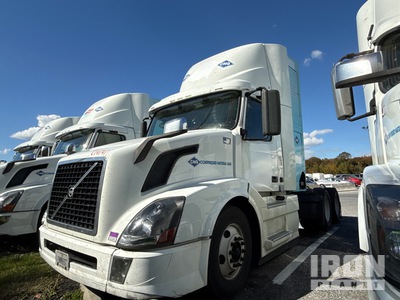 2016 Volvo VNL64T300 CNG 6x4 T/A Day Cab Truck Tractor (Inoperable)
