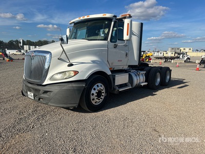 2013 International ProStar+ 122 6x4 Cabeza Tractora Cabina Corta